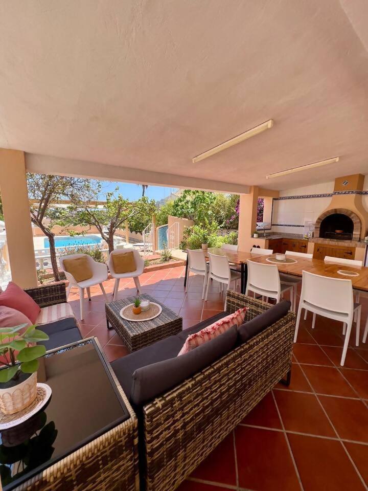 Relaxdiversion En Villa Piscina Bbq Y Cocina Ext Calpe Exterior photo